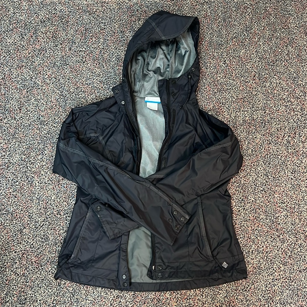 Columbia Windbreaker